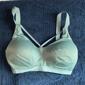 VICTORIA’S SECRET sports bra